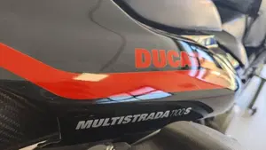 Ducati Multistrada 1100 S (2006 - 09)  (11)
