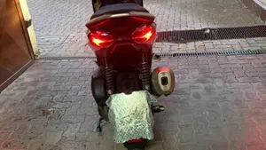 Piaggio Beverly 300 ABS-ASR (2021 - 25)  (3)