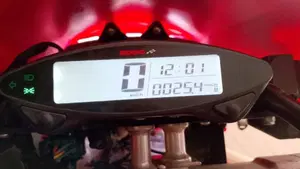 Honda CRF 450RX Enduro (2022)  (4)