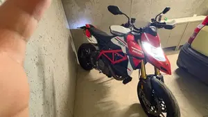 Ducati Hypermotard 950 SP (2022 - 25) 