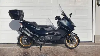 Yamaha T-Max 560 Tech Max (2022 - 24) usata