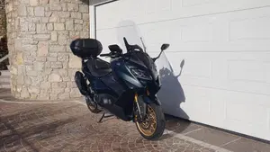 Yamaha T-Max 560 Tech Max (2022 - 24)  (3)