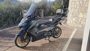 Yamaha T-Max 560 Tech Max (2022 - 24)  (9)
