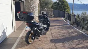 Yamaha T-Max 560 Tech Max (2022 - 24)  (12)