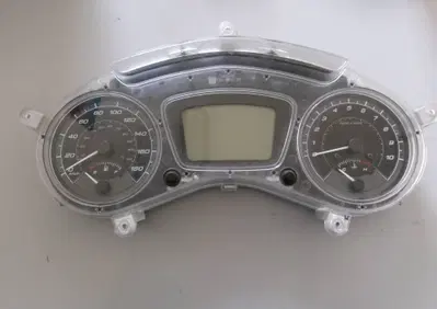 GRUPPO STRUMENTAZIONE PIAGGIO MP3 350 SPORT - Annuncio 9983158