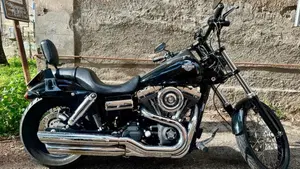 Harley-Davidson 1584 Wide Glide (2007 - 11) - FXDWG 