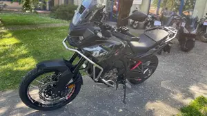 Honda Africa Twin CRF 1100L ES DCT (2024 - 26)  (4)