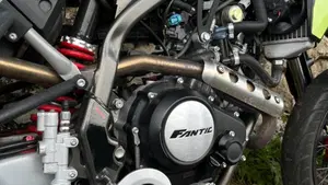 Fantic Motor XMF 125 Motard Performance 4t (2021 - 22)  (4)