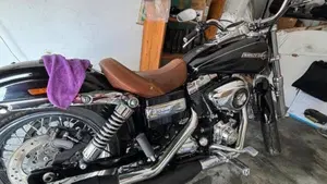 Harley-Davidson 1584 Wide Glide (2007 - 11) - FXDWG  (4)