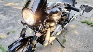 Triumph Thruxton 900 (2004 - 15)  (6)