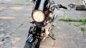Triumph Thruxton 900 (2004 - 15)  (7)