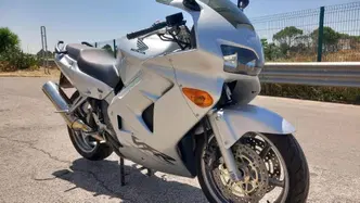 Honda vfr 800  epoca