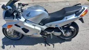 Honda   (2)