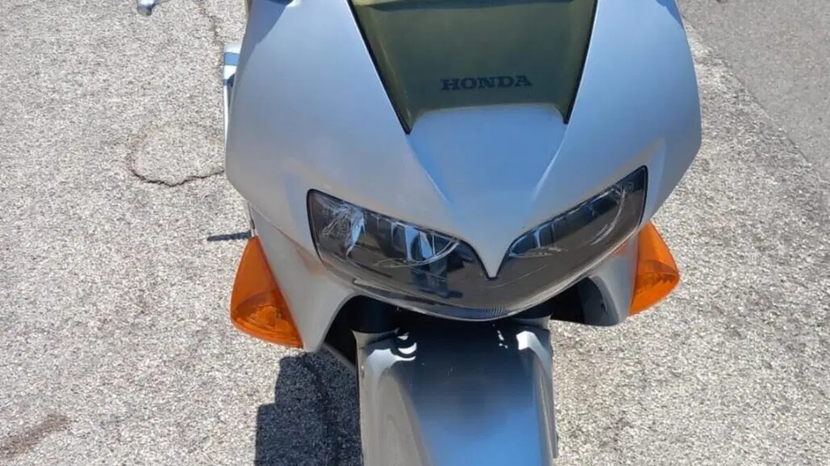 Honda   (8)