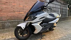 Kymco K-Xct 300i (2012 - 17)  (5)