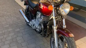 Honda   (4)