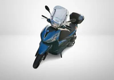 Piaggio Beverly 400 ABS-ASR (2021 - 24) - Annuncio 9971149