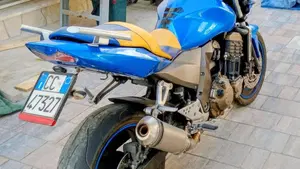 Kawasaki Z 750 (2003 - 06)  (2)