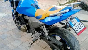 Kawasaki Z 750 (2003 - 06)  (4)