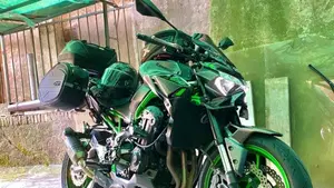 Kawasaki Z 900 Performance (2021 - 24)  (4)