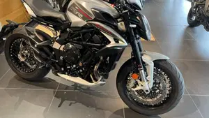 MV Agusta Dragster 800 RC SCS (2021 - 22)  (7)