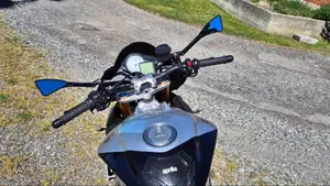 Aprilia Tuono V4 Factory (2015 - 17)  (8)