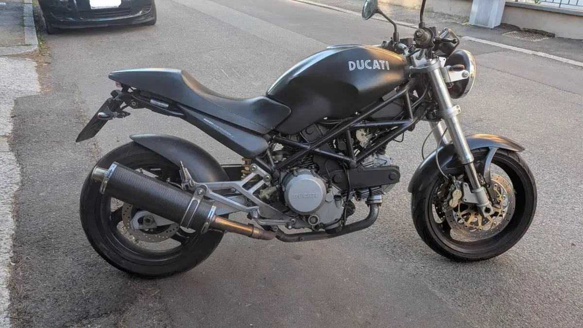 Ducati Monster 620 Dark (2003 - 06) 