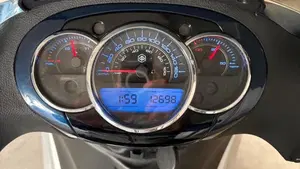 Piaggio Beverly 300 i.e. (2010 - 16)  (7)