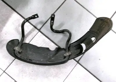 PARAFANGO ANTERIORE DESTRO PIAGGIO MP3 350 SPORT - Annuncio 9983783