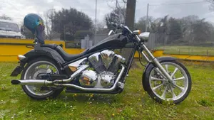 Honda VT 1300 CX (2009 - 16)  (8)