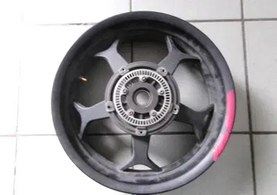 RUOTA POSTERIORE 4.00x14" PIAGGIO MP3 350 SPORT - Annuncio 9983840