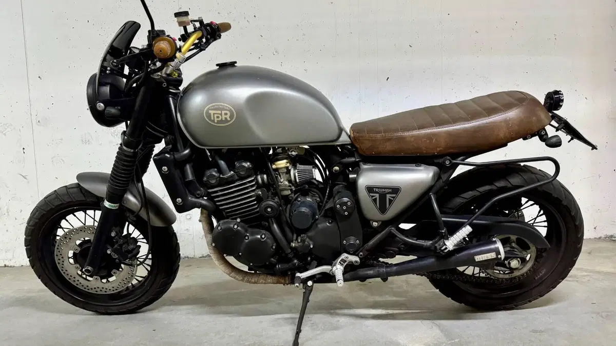 Triumph Legend TT 900 (1998 - 02)  (3)