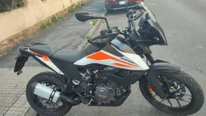 KTM 390 Adventure (2020)  (3)