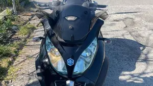 Piaggio Mp3 300 ie Business LT ABS (2014 - 16)  (2)