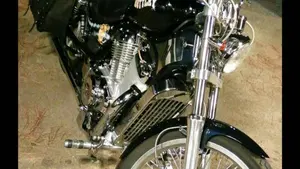 Suzuki VS 800 GL Intruder (1994 - 98) 