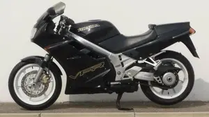 Honda   (2)