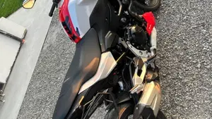 Bmw F 900 R (2021 - 24)  (3)
