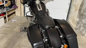 Harley-Davidson 1690 Street Glide Special (2014 - 16) - FLHX  (3)