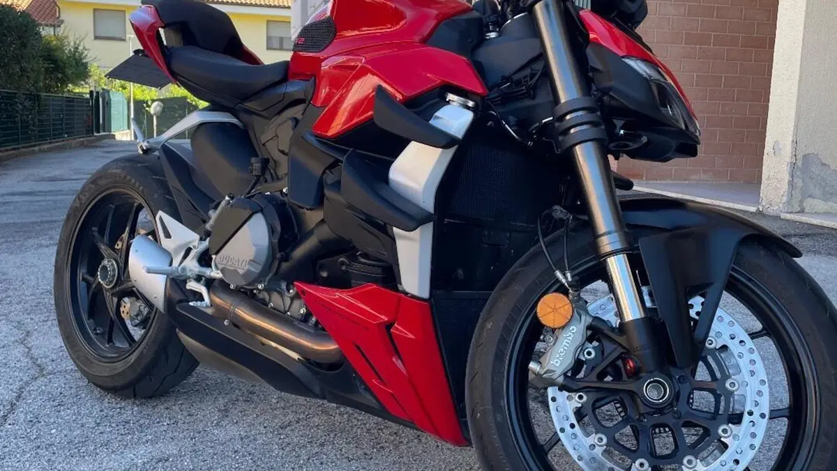 Ducati Streetfighter V2 (2022 - 24)  (4)