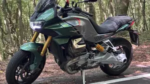 Moto Guzzi V100 Mandello S (2022 - 24)  (6)