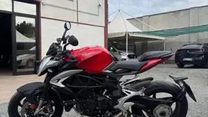 MV Agusta Brutale 800 EAS ABS (2016 - 19)  (2)