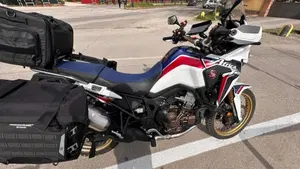 Honda Africa Twin CRF 1000L (2018 - 19)  (6)