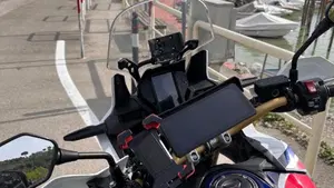 Honda Africa Twin CRF 1000L (2018 - 19)  (8)