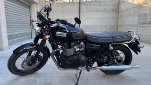 Triumph Bonneville T100 (2008 - 16)  (2)