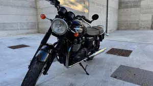 Triumph Bonneville T100 (2008 - 16)  (4)