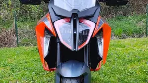 KTM 1290 Super Duke GT (2022 - 25)  (4)