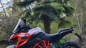 KTM 1290 Super Duke GT (2022 - 25)  (5)