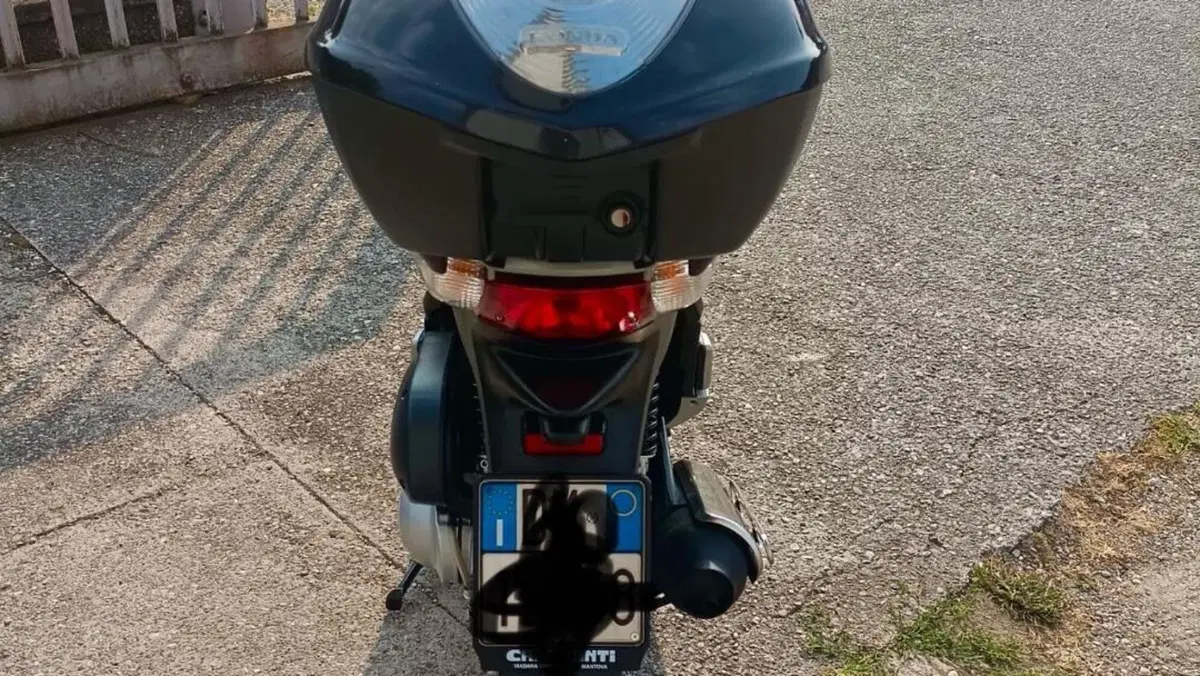 Honda SH 150i (2009 - 12)  (6)