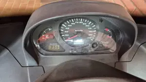 Suzuki Burgman AN 250 (1998 - 01)  (8)