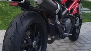 Ducati Monster 796 (2010 - 13)  (4)